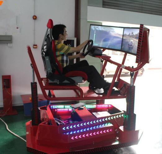 F1三屏赛车游戏设备厂家直销